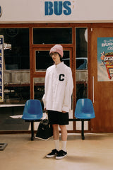Cワッペン ロングスリーブ オックスフォードシャツ・ホワイト［ユニセックス］ / C Patch Unisex White Oxford Shirt