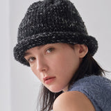 VA Square Longlabel Rollup Beanie / Black