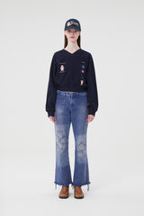 ウィティーバニーVネックスウェットシャツ／WITTY BUNNY V-NECK SWEATSHIRT [NAVY]