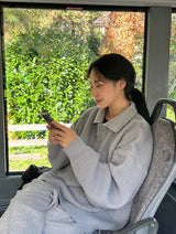 ヴヴェイ ルーズビッグボタンニット