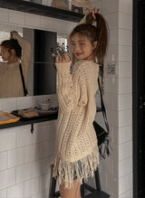 ボヘムタッセルロングボカシニット