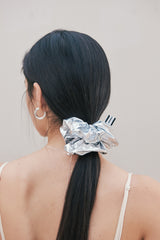 Silver Scrunchie (Silver)
