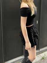 クロップドオフショルダーTシャツ / Cropped off-shoulder T-shirt