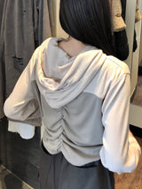 Julie hood T