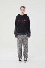 ドゥードゥルチェリーカットオフフーディー／DOODLE CHERRY CUT-OFF HOODIE [BLACK]