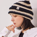 Square Label Stripe Crochet Beanie / Black