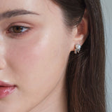 SHA RIBBON PEARL EARRINGS