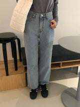 Mute straight denim