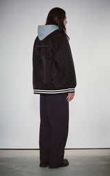ボールドロゴロングスタジャン　ブラック