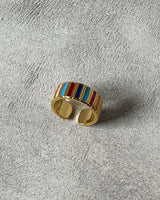 Vivid open ring