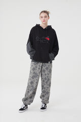 ドゥードゥルチェリーカットオフフーディー／DOODLE CHERRY CUT-OFF HOODIE [BLACK]