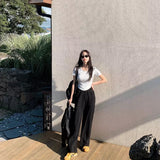 ファユーネックTシャツ