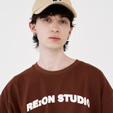 ロゴTシャツ