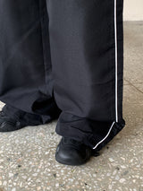 エベルサイドラインワイドロングツーウェイジョガーパンツ / Ebel sideline wide long two-way jogger pants