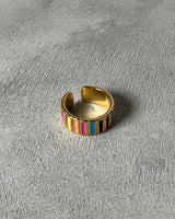 Vivid open ring