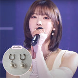 Horse Shoe and Pearl Piercing (Medium) - Silver Color