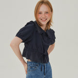ラッフルカラークロップブラウス / RUFFLE COLLAR CROP BLOUSE_NAVY