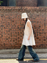 シースルー刺繍レイヤードスリーブレスベストカーディガン/Fshi See-Through Embroidered Layered Sleeveless Vest Cardigan
