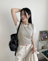 トミー Vネック クロップ ニット ベスト