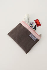 flat card pouch (brown)