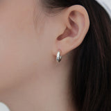 タイディラウンドシェイプピアス / tidy round shaped earring