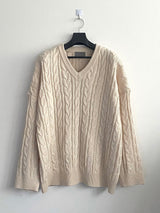Stick cable V knit