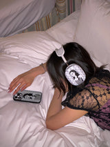 phone case 18. NARI