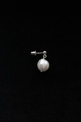 Pin Pearl Earrings