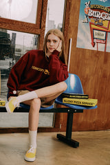 ベーシックラインロゴスウェットシャツ・バーガンディ［ユニセックス］ / Basic Line Logo Unisex Burgundy Sweat Shirt