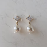 Diamond Pearl Piercing - Gold