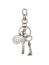 VINTAGE KEY KEYRING