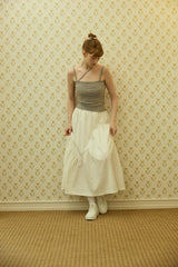 DRAWING SLEEVELESS