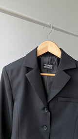 エリス２ボタンクロップミニマルブレザーショートジャケット/[MADE] Eris Two Button Crop Minimal Blazer Short Jacket