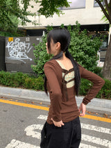 タティンバックバックルストラップスリット長袖Tシャツ