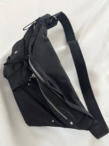 Zip pocket fanny bag