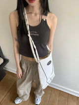 バイテンナイロンスナップボタンVロゴクロスバッグ/Byten Nylon Snap Button V Logo Crossbody Bag