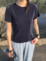 プリーツTシャツ