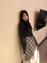 シュールT