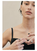 Crystal Heart Ring (Black)