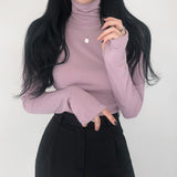 FINGER HOLE HIGH NECK T-SHIRT