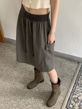 ポシカラーシャーリングポケットナイロンミディスカート / Poshi color shirring pocket nylon midi skirt