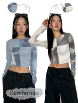 Printed patch long sleeve knit