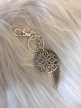ORIENTAL FEATHER KEYRING