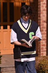 ライトグリーンCパッチvネックニットベストユニセックス / Light Green C Patch V-neck Navy Knitwear Vest
