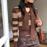 [Muffler set] Prina V-neck angora color combination striped crop long sleeve knit