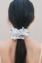Silver Scrunchie (Silver)