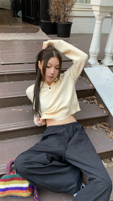 ハリフーデッドクロップニット