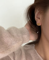 ナットピアス / nut earring