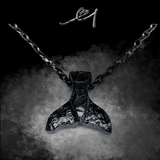 necklace 'whale tail'  {MADE}
