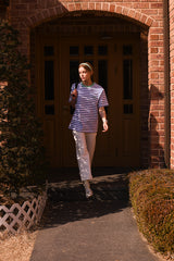 ミントネックブルーストライプユニセックスTシャツ / Mint Neck Blue Stripe Unisex T-shirt